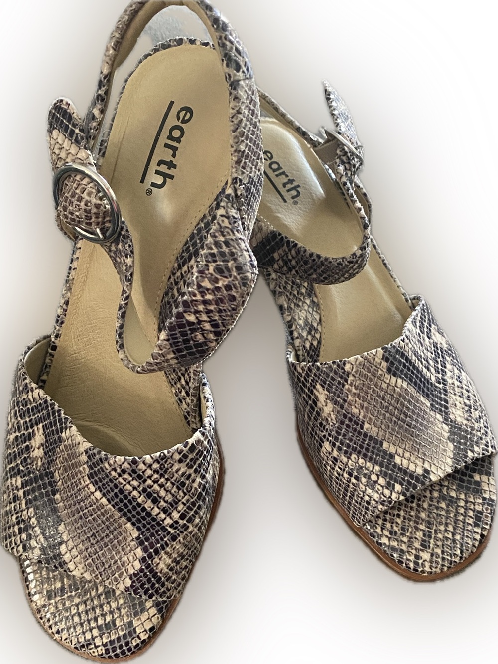 Earth Murano Neutral Snake-Print Slingback Sandals-Sz.8.5M